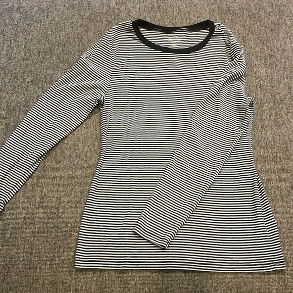 Tops - Black and white striped shirt